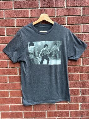 Bruce Lee Graphic T-Shirt Medium Charcoal Heather